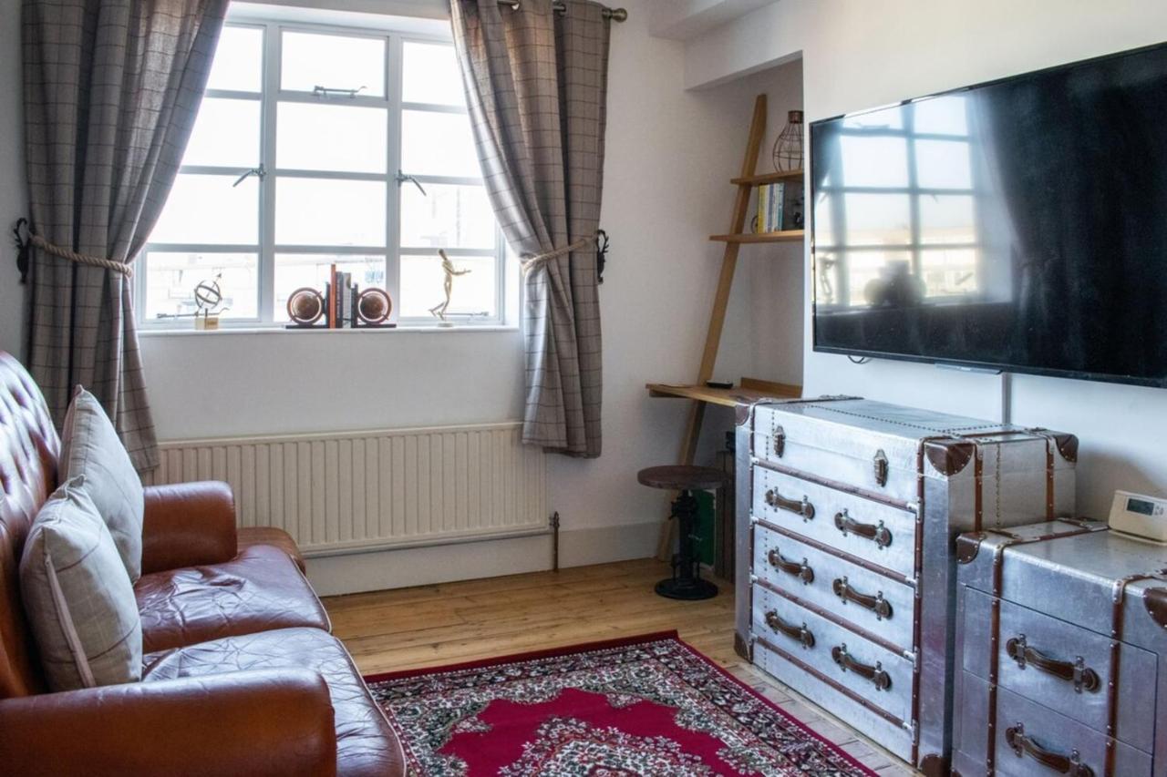 Beautifully Decorated Contemporary 2 Bedroom Flat London Ngoại thất bức ảnh