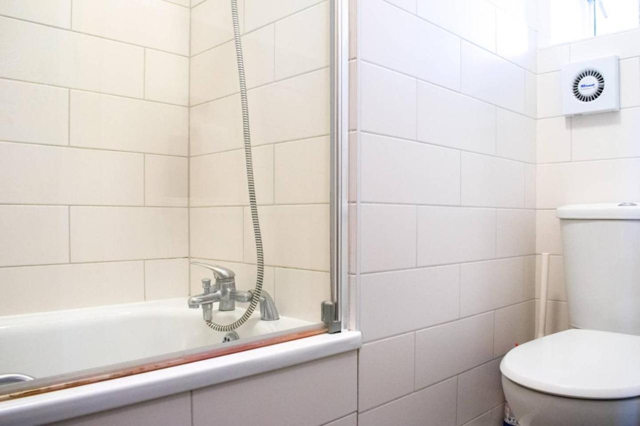 Beautifully Decorated Contemporary 2 Bedroom Flat London Ngoại thất bức ảnh