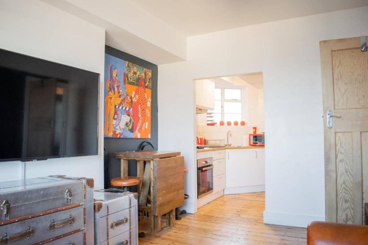 Beautifully Decorated Contemporary 2 Bedroom Flat London Ngoại thất bức ảnh